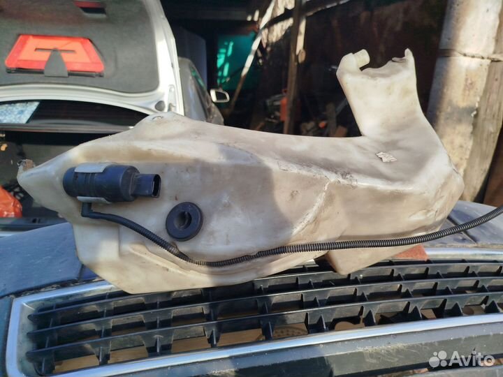 Бачок омывателя Audi a4 б6