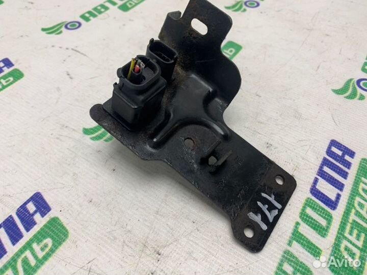 Кронштейн Opel Insignia лифтбек дизель 2.0 A20DT