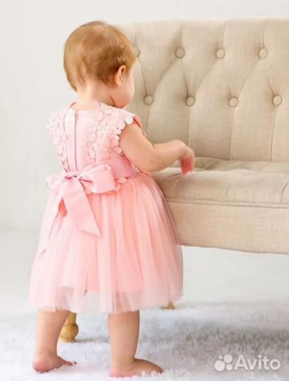 Платье праздничное