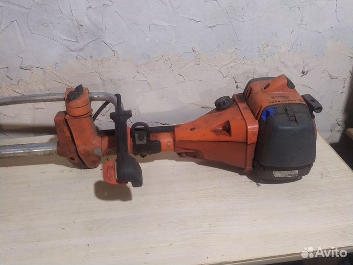 Триммер Husqvarna fx555