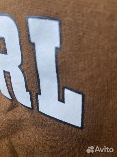 Свитшот с воротником и принтом