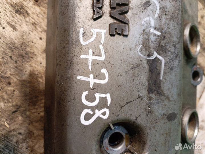 Клапанная крышка Honda Accord 5 седан 2.0Л 1995