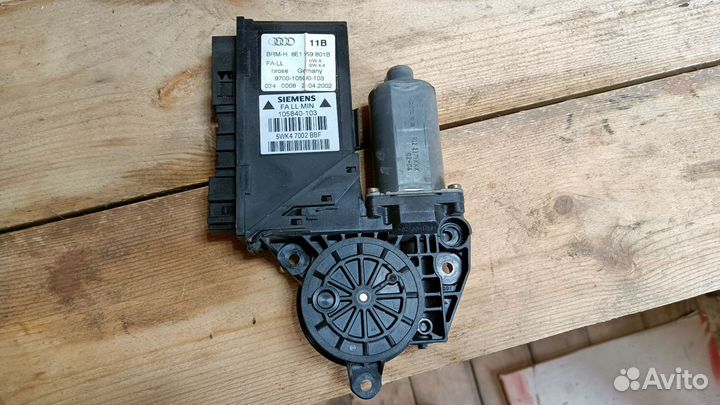 Мотор стеклоподъемника Ауди а4б6