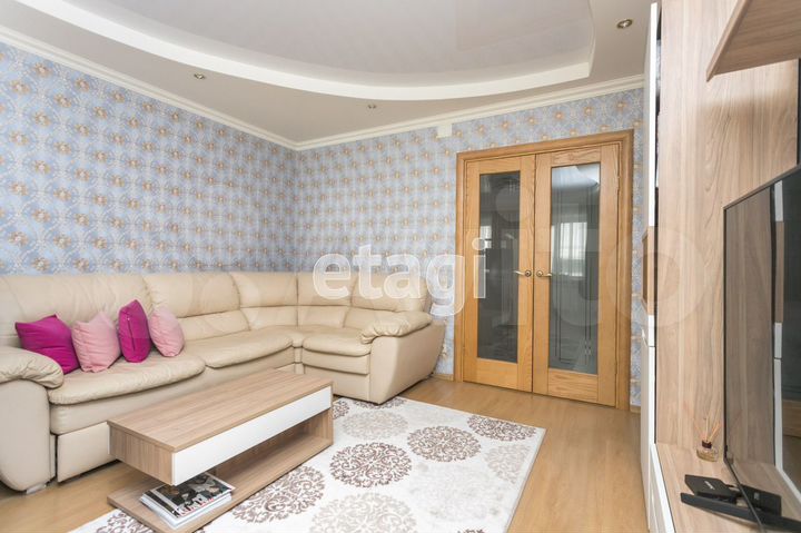 3-к. квартира, 90 м², 10/14 эт.