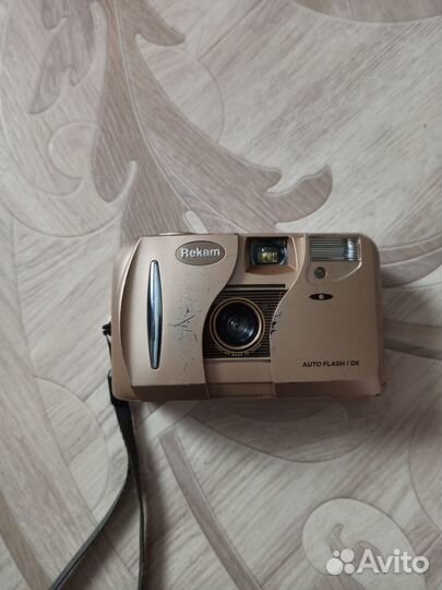 Пленочный фотоаппарат на запчасти