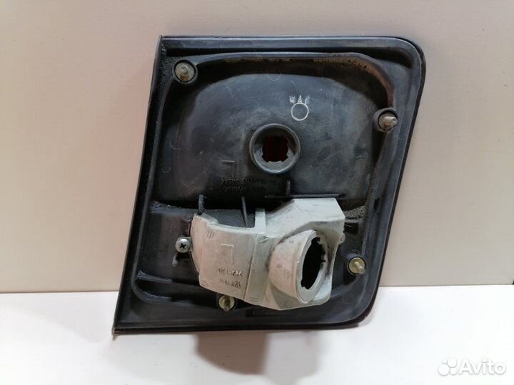 Стоп-вставка левая Toyota Camry CV40 3CT 1997