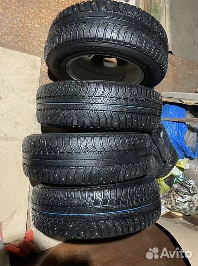 Шины диски и колеса на 15 бу зимние