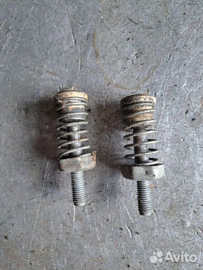 Замок капота Cadillac bls