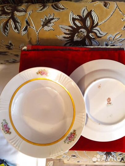 Фарфоровые новые тарелки СССР