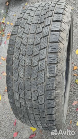 Hankook Nordik IS RW08 235/60 R18 103T