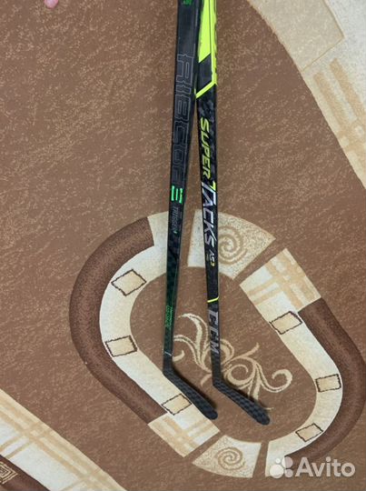 Клюшка хоккейная