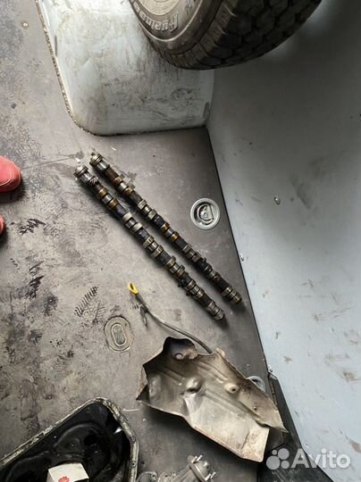 Двигатель в разборе