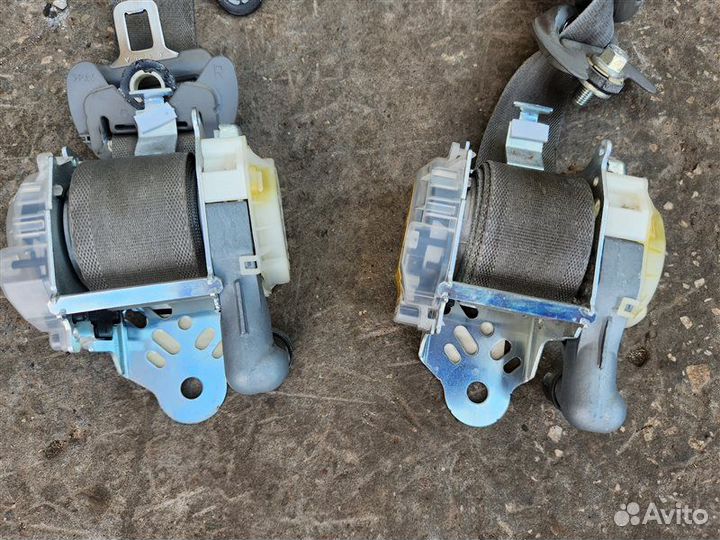 Ремень безопасности Hyundai Santa Fe 2 2010