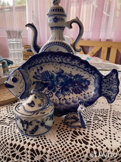 Фарфоровая посуда гжель