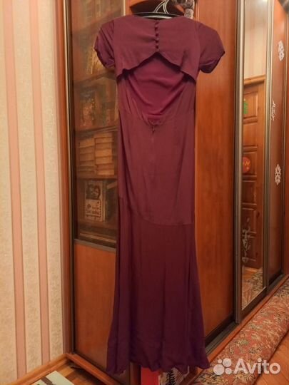 Вечернее платье с вырезом на спине с пиджаком