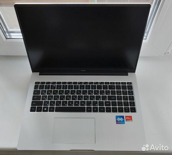 Honor MagicBook X16 PRO. R7 7840HS. Гравировка