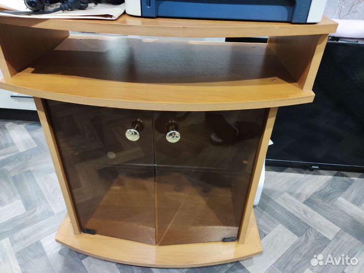 Тумба под телевизор