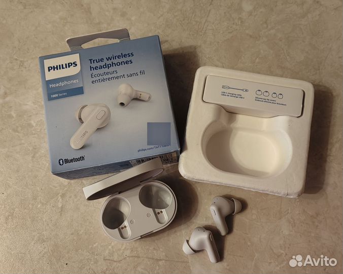 Беспроводные наушники Philips