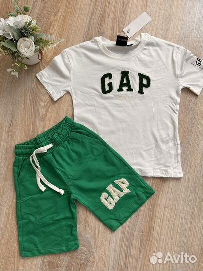 Костюм Gap