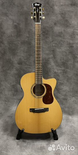 Электроакустическая гитара Cort Gold-OC6