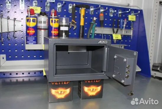 Сейф мебельный