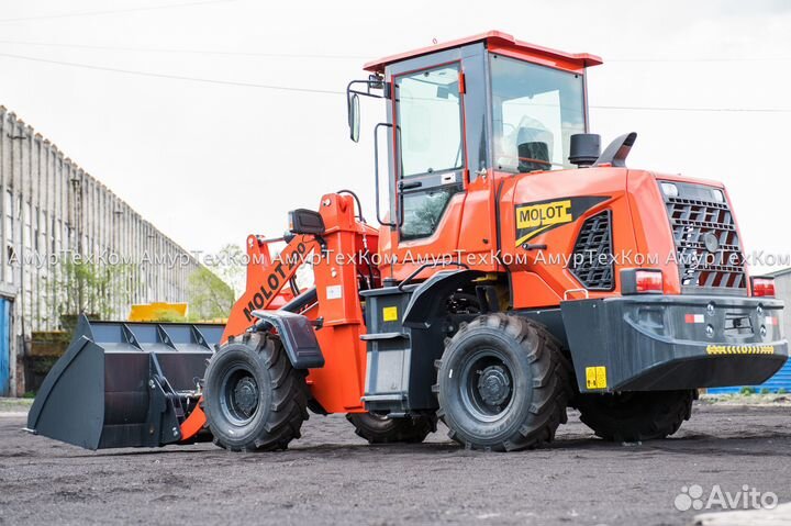 Фронтальный погрузчик Molot 200, 2023