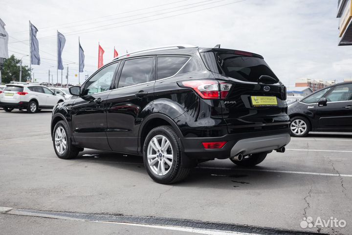 Ford Kuga, 2017