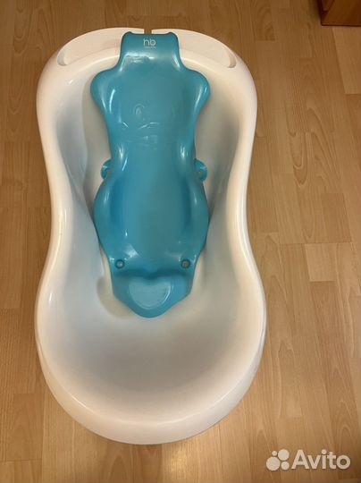 Ванночка для купания с горкой + круг на шею новый