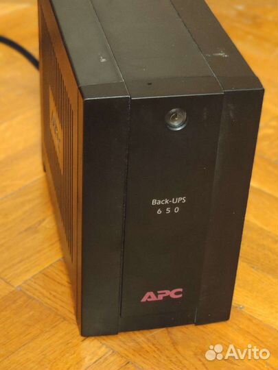 Ибп бесперебойник APC schnieder electric