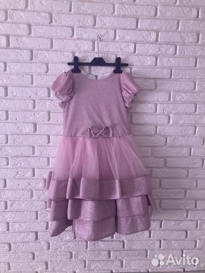 Детское нарядное платье 134 размер