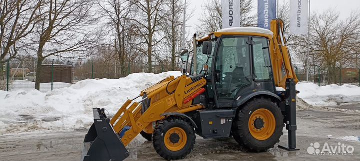 Экскавотор-погрузчик JCB 4cx(трактор)