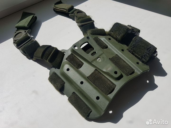 Набодренная платформа Blackhawk (USA)