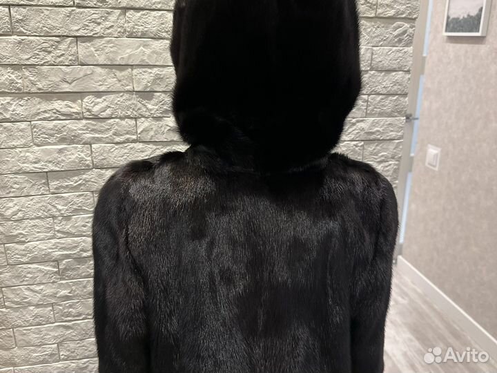 Шуба норковая с капюшоном