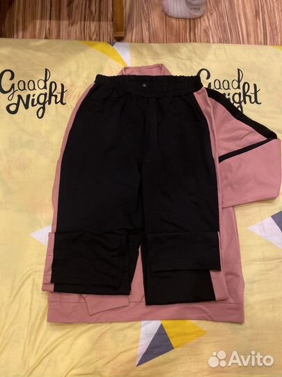 Костюм женский