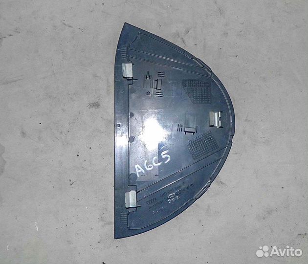 Накладка на торпедо правая Audi A6 C5