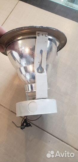 Светильник потолочный