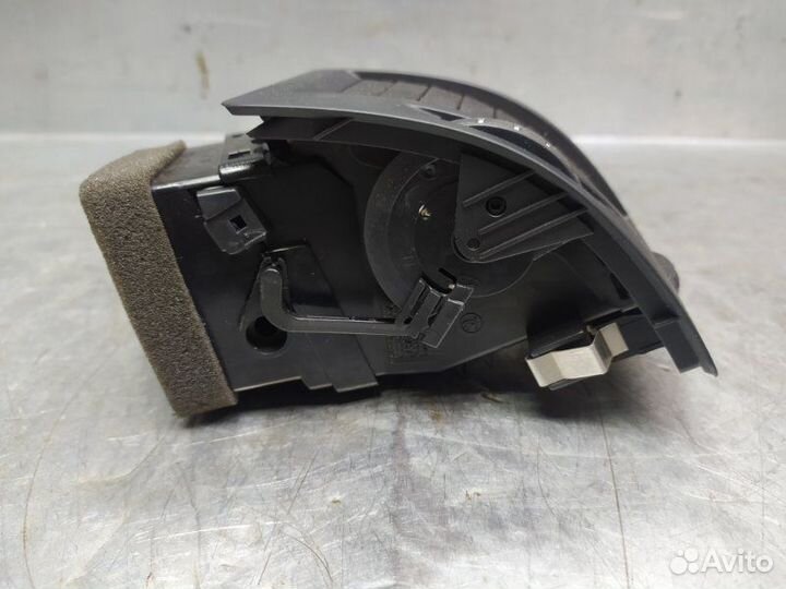 Дефлектор воздушный Skoda Octavia (A5 1Z)