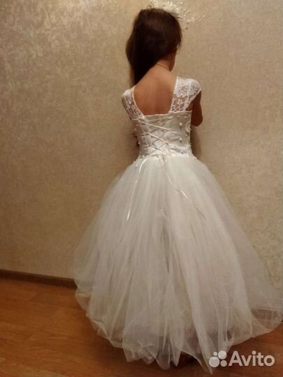 Платье нарядное пышное