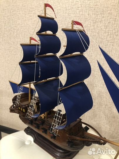 Трехмачтовый корабль (Барк) подарочный