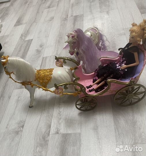 Игрушечные лошадки / детские игрушки