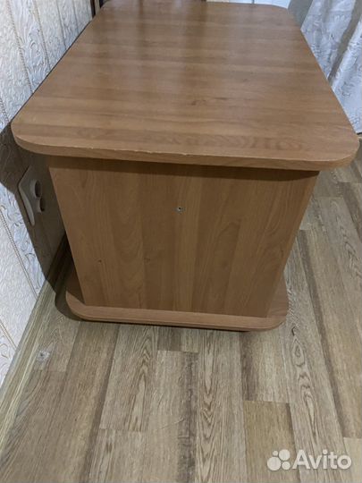 Журнальный столик