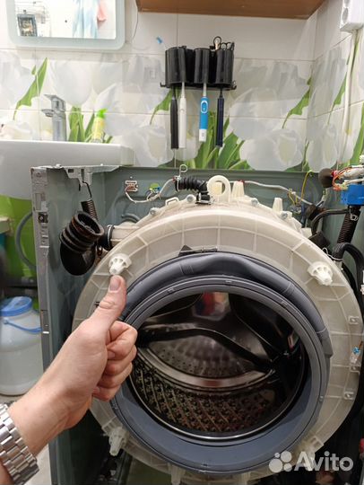 Ремонт стиральных/посудомоечных и холодильников