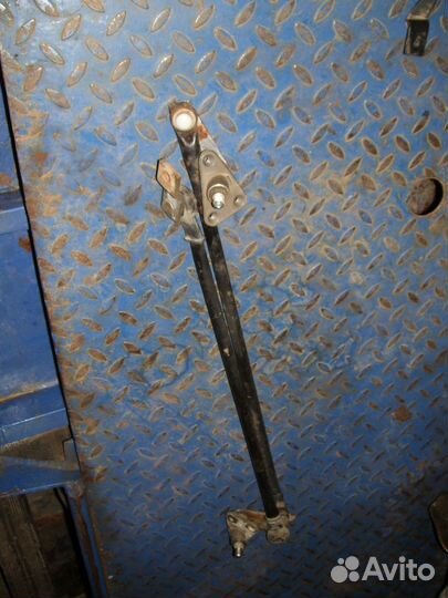 Хендай акцент трапеция стеклоочистителя