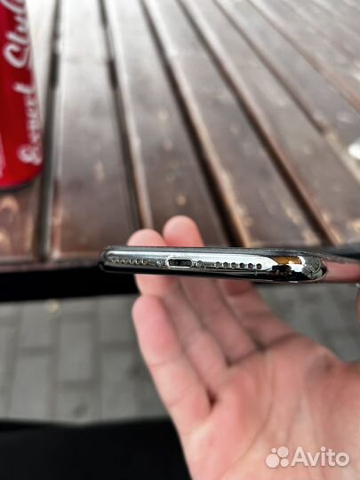 iPhone X, 64 ГБ