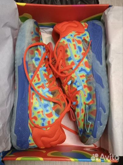 Баскетбольные кроссовки