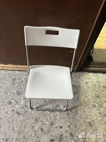 Аренда столов и стульев