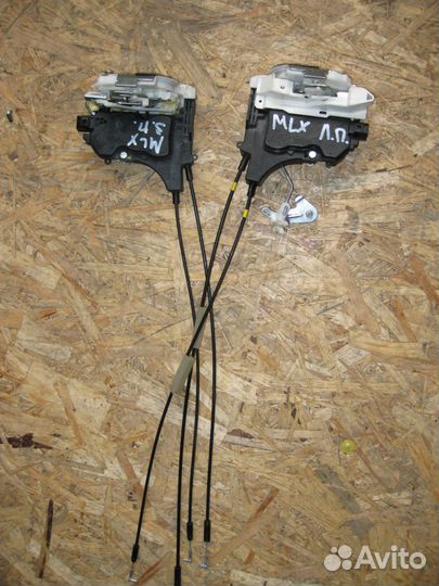 Замок двери Mitsubishi Lancer X