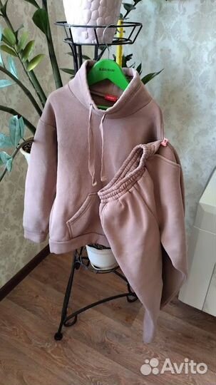 Отдам бесплатно детские вещи