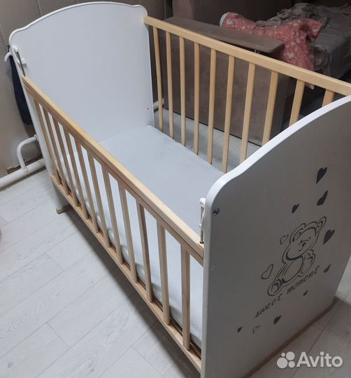 Детская кроватка