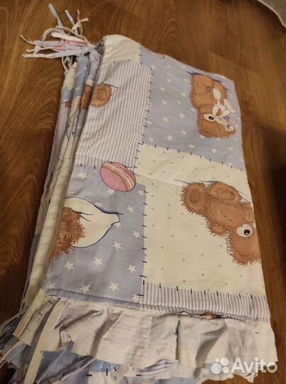 Бортики в кроватку